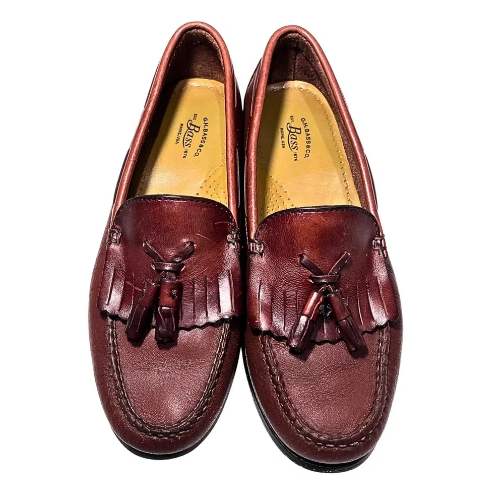 G.H. Bass & Co. | VTG Women's Brown Burgundy Tassel Kiltie Leather Loafers 5.5